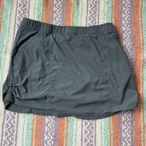 Charcoal Grey PrAna Skort Size XL EUC Pockets!